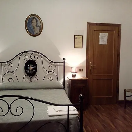 Affittacamere Centoni Montecarlo